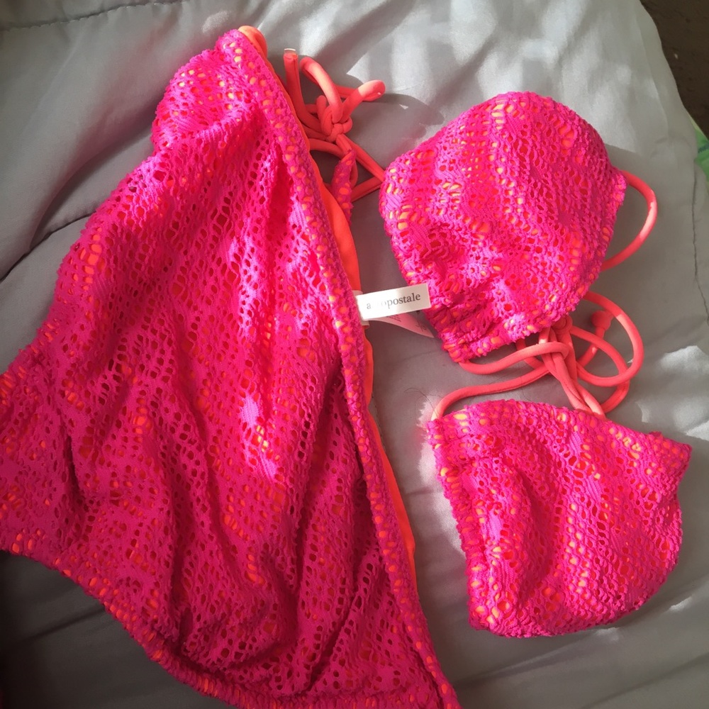 Bathing suit